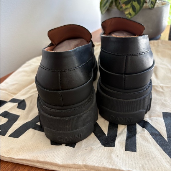 Ganni Women’s Black Lugsole Chunky Loafers - Picture 4 of 10